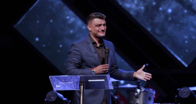 Tiago Brunet alertou que antes de casar é preciso ter sabedoria e inteligência. (Foto: Reprodução).