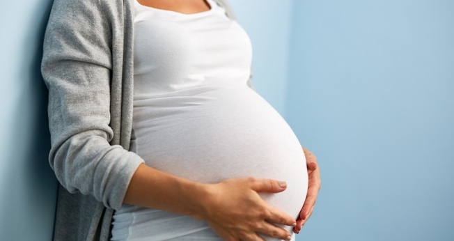 Gestação segura e saudável depois da cirurgia de redução de estômago é possível. (Foto: Shutterstock)