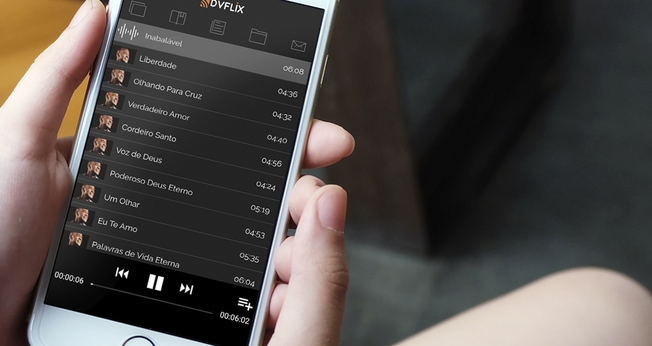 A startup DVFLIX desenvolveu uma plataforma de cards que promete substituir o CD e o DVD. (Foto: Divulgação)