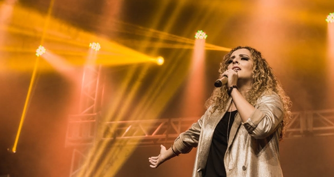 Gabi Sampaio está lançando o EP "Até Que Toda Terra Cante". (Foto: 