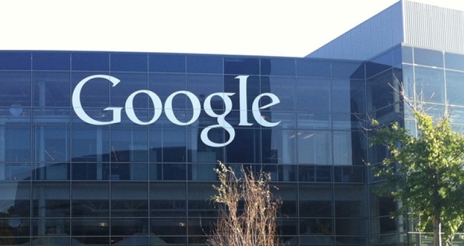 Uma vista externa da sede do Google, também conhecida como "Googleplex", em Mountain View, Califórnia, EUA. Foto tirada em 13 de abril de 2014. (Foto: Wikimedia Commons/Noah_Loverbear)