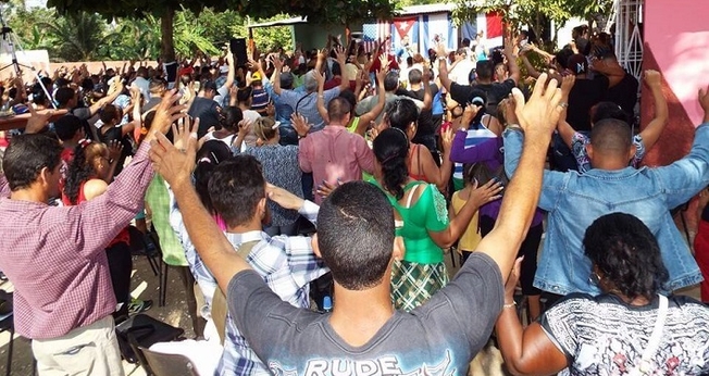 Cuba tem cercado cada vez mais igrejas evangélicas e pastores. (Foto: Believers)