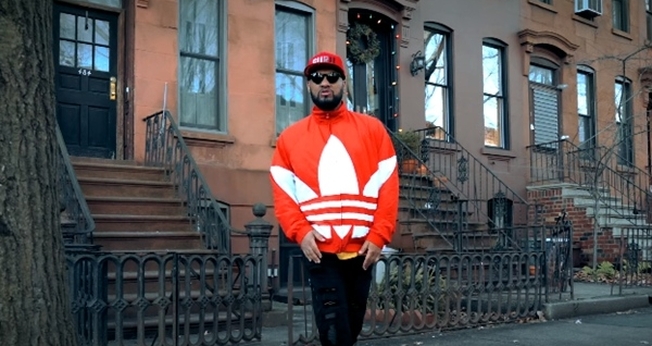 Pregador Luo gravou o clipe "Família" em Nova York. (Imagem: Youtube / Reprodução)