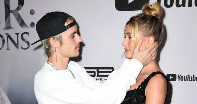 Justin Bieber e a esposa Haley Bieber. (Foto: Jon Kopaloff/Getty Images)
