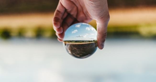 (Foto: Unsplash/Julian Hochgesang)