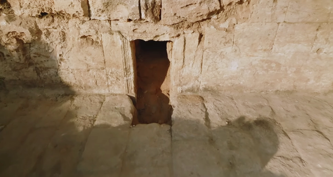 Caverna funerária de Salomé em Laquis. (Foto: Emil Aladjem/Autoridade de Antiguidades de Israel)