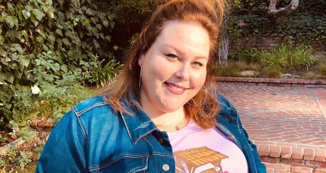 Chrissy e seu namorado Bradley falam sobre a importância da oração. (Foto: Reprodução/Instagram/Chrissy Metz)