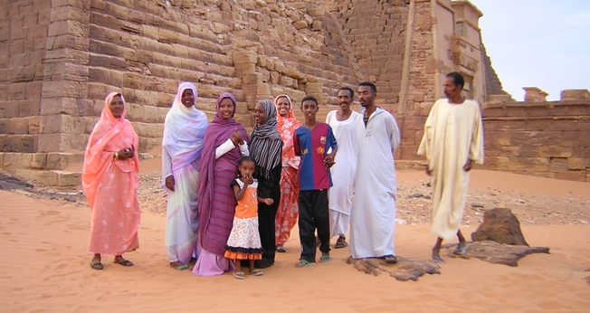 Sudaneses atravessam as fronteiras em busca de alívio. (Foto: Reprodução/Wikimedia Commons/Petr Adam Dohnálek)