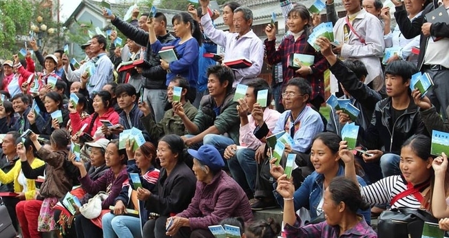 Missionários propagam o Evangelho no Nepal. (Foto representativa: Bibles For The World)