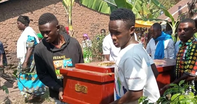 Funeral em país africano. (Foto representativa: Portas Abertas)