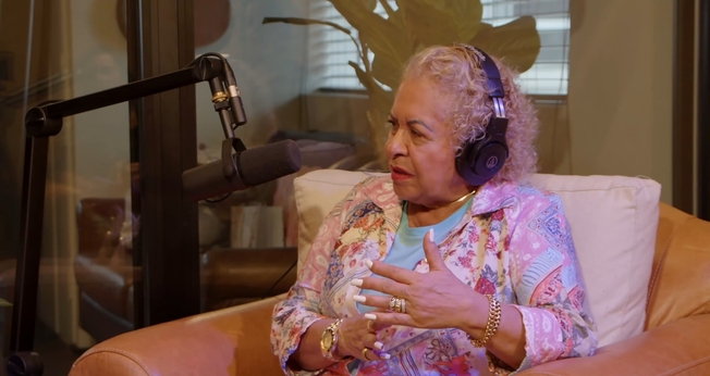 Pastora Tânia Tereza. (Foto: Captura de tela/YouTube Positivamente Podcast)