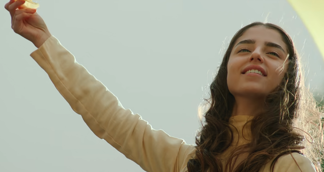 Cena do filme “Maria”. (Captura de tela/Netflix)