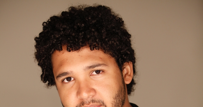 Diante do Trono lança selo musical e apresenta Israel Salazar como o primeiro cantor de seu cast