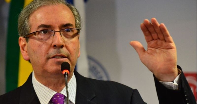 Eduardo Cunha (PMDB-RJ) é presidente da Câmara dos Deputados e integrou a base aliada ao governo, porém anunciou que está oficialmente rompido com a gestão petista.