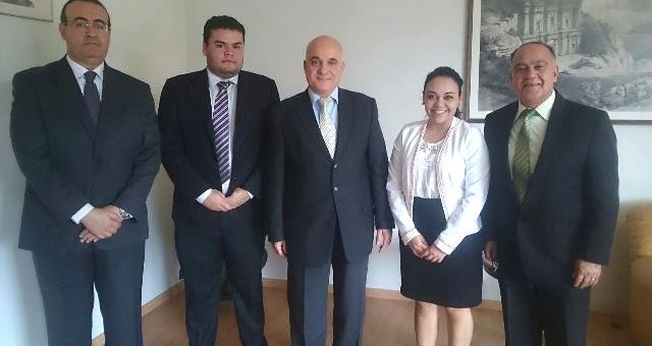 Embaixador da Jordânia recebe representantes da ANAJURE e da Frente Parlamentar Mista de para Refugiados e Ajuda Humanitária