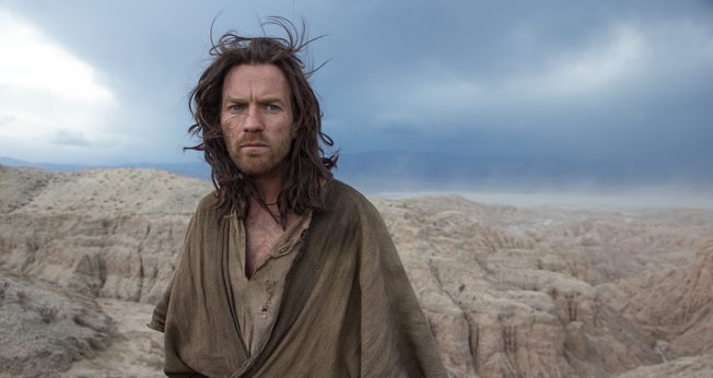 Jesus viaja sozinho pelo deserto durante 40 dias de jejum e oração. (Foto: Emmanuel Lubezki)