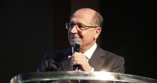 O governador do estado de São Paulo, Geraldo Alckmin, esteve na noite oficial da 96º Assembleia da Convenção Batista Brasileira. (Foto: Guiame/ Marcos Paulo Corrêa)