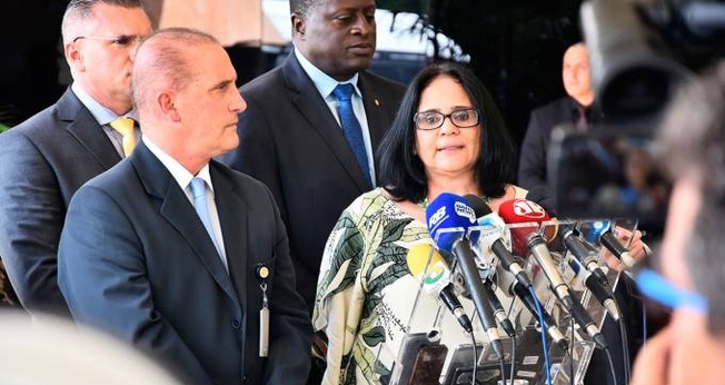 Damares Alves fala sobre ações à frente do Ministério da Mulher, Família e Direitos Humanos (Foto: Rafael Carvalho/Governo de Transição)