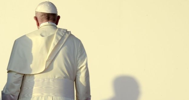 Papa Francisco enfrenta denúncias de casos de abusos sexuais de crianças na Igreja Católica. (Foto: Reprodução/AFP)