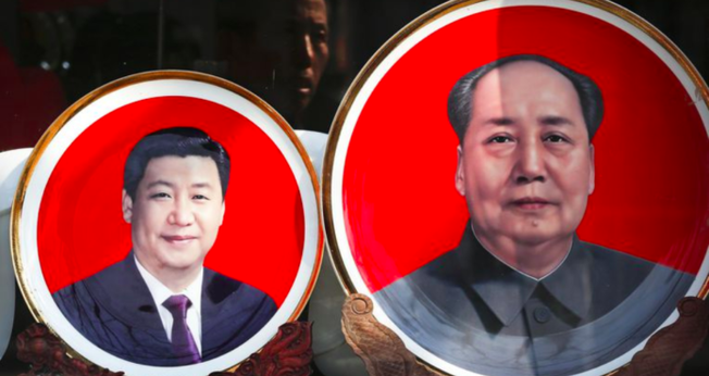 O presidente chinês Xi Jinping e o ex-presidente Mao Tse-Tung: muito em comum. (Foto: Reprodução/AP)