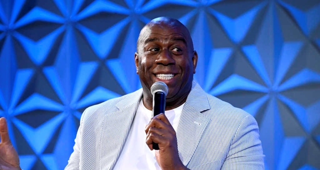 O campeão de basquete da NBA, Magic Johnson. (Foto: Reprodução/Getty)
