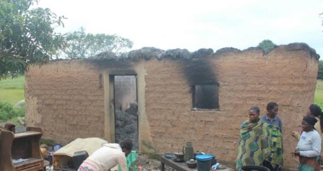 As consequências dos ataques de Fulani em Barkin Ladi, Nigéria, em 2018. (Foto: Reprodução/World Watch Monitor)