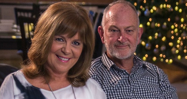 Marilyn e Gary Skinner, fundadores da Igreja Watoto, na África Central. (Foto: Reprodução/UG News)