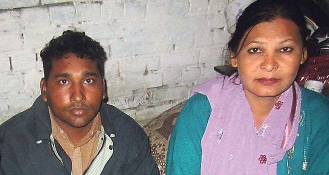 O casal Shafqat Emmanuel e Shagufta Kausar aguarda decisão sobre recurso para livrá-los da pena de morte. (Foto: Reprodução/ Joseph Anwar)