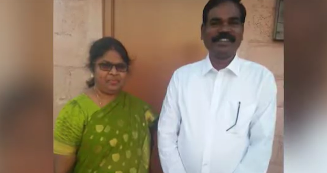 O pastor Challadorai e sua esposa. (Foto: Reprodução/ Persecution Relief)