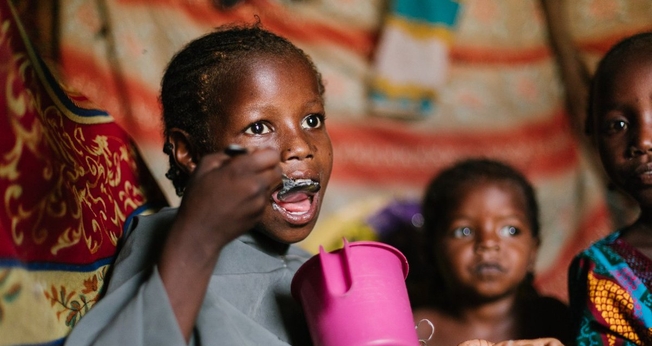 Mais de 9.000 famílias da Nigéria não sabem o que irão comer e de onde virá o alimento. (Foto: ACF Nigeria)