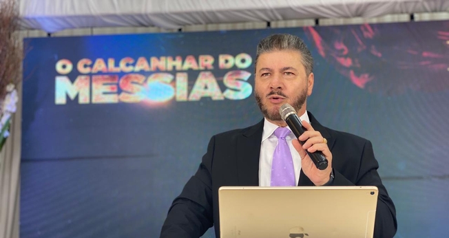 Pr. Joel Engel na abertura da 9ª edição da Escola Profética Unção de Elias, dia 19 de setembro de 2020. (Foto: Divulgação)