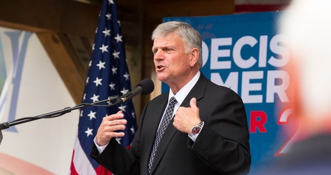 Franklin Graham durante o Decision American Tour. (Foto: Associação Evangelística Billy Graham)