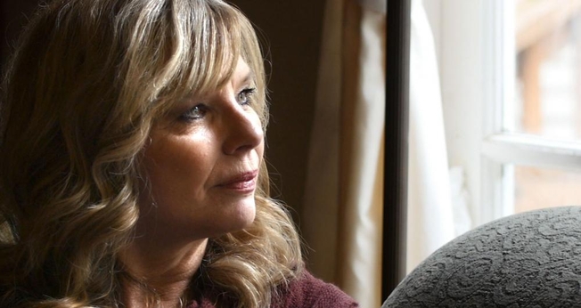 Patrícia encontrou liberdade e paz em Jesus. (Foto: Reprodução/CBN News).