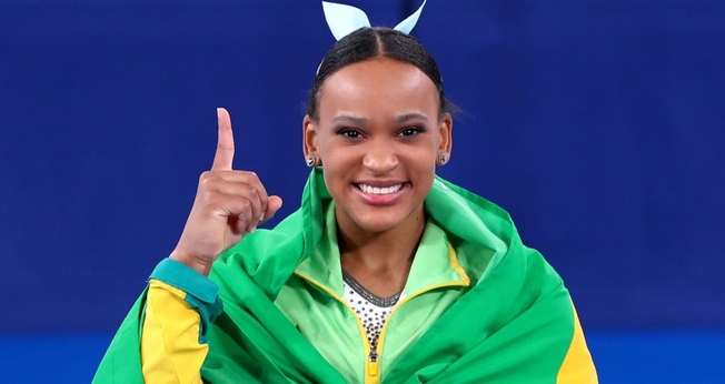 Rebeca Andrade conquistou a primeira medalha de ouro na ginástica artística para o Brasil. (Foto: Jonne Roriz/COB)