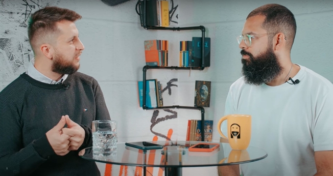 Dr. Jonatas Leonio, em entrevista ao Douglas Gonçalves. (Foto: Reprodução/YouTube JesusCopy)