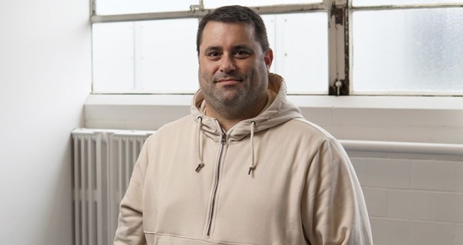 O pastor Kevin Ramsby foi esfaqueado 37 vezes em sua casa nos EUA. (Foto: Reprodução/AG News) 