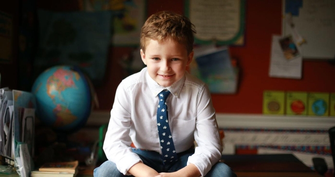 Aacen White, de 9 anos, se prepara para participar do National Bible Bee Championship. (Foto: Thomas Wells/The Northeast Mississippi Daily Journal via AP)