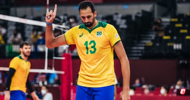 Maurício Souza durante partida da seleção brasileira nos Jogos Olímpicos de Tóquio.| (Foto: Miriam Jeske/COB)