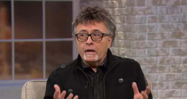 Eddie Anders lutou contra a depressão e pensamentos suicidas. (Foto: YouTube/100 Huntley). 