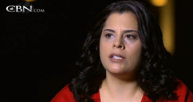 Audra Austin testemunha sua transformação de vida. (Foto: Reprodução / CBN News)