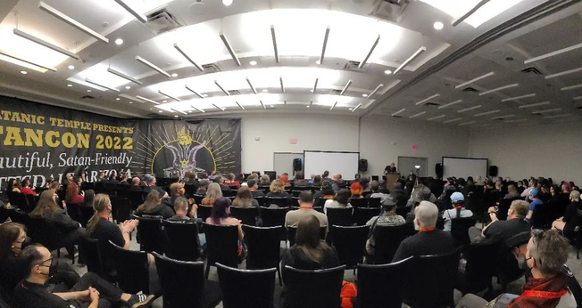 Satanistas tentam introduzir o “Clube de Satanás” nas escolas. (Foto: The Satanic Temple/Instagram)