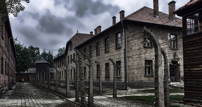 Campo de concentração de Auschwitz, no sul da Polônia. (Foto: Pixabay/Peter 89ba)