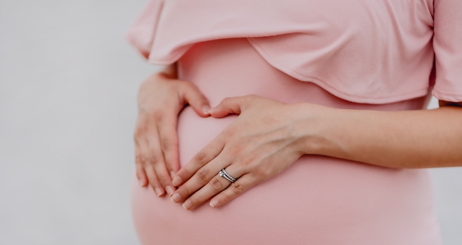 Uma mãe de 38 anos foi autorizada a abortar seu bebê de seis meses. (Foto: Unsplash/Juan Encalada).