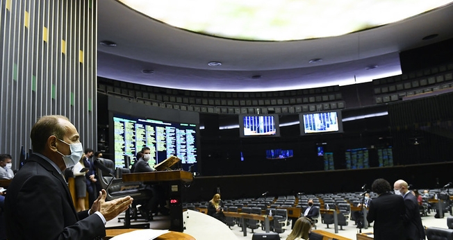 A Câmara dos Deputados aprovou o texto-base do projeto de lei que permite o ensino domiciliar. (Foto: Marcos Oliveira/Agência Senado).