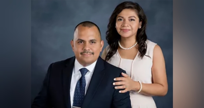 Hoje, Tomas e a esposa são pastores em Bellflower, na Califórnia. (Foto: The Door Church Bellflower).