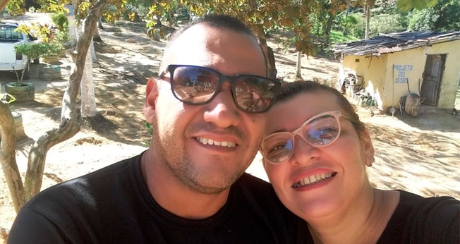Andréa aceitou Jesus ao ver a libertação de Marcelo, que hoje é seu esposo. (Foto: Site Mulher Cristã).
