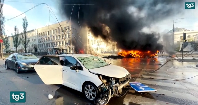 Imagem dos atuais ataques russos. (Foto: Captura de tela/Vídeo Facebook/Mariana Soronevych)