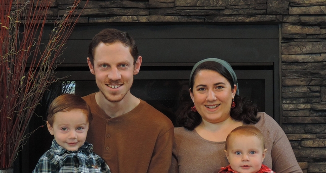 Ryan Koher, de 31 anos, e sua família são missionários em Moçambique. (Foto: Mission Aviation Fellowship).