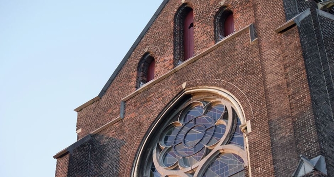 Uma igreja em Maastricht, Holanda. (Foto: Matti Tanskanen/Unsplash)