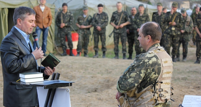As Escrituras são a prova do conforto e sustento que a Palavra de Deus traz a todos. (Foto: Imagem Ilustrativa/Sociedade Bíblica Escocesa).